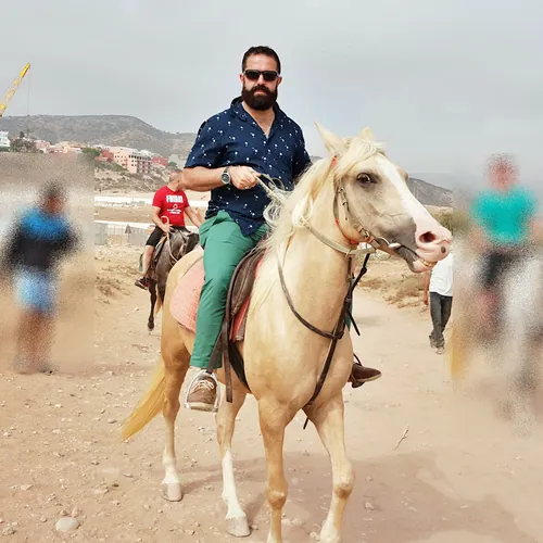 نور حسن Nour Hassan l avatar