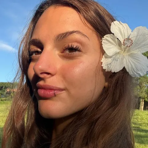 Juli Manzotti avatar