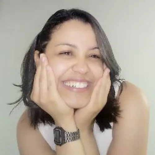 Juliane Santos avatar