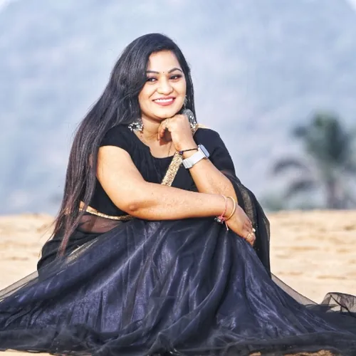 Anchor Sruthi Vizag pilla  avatar