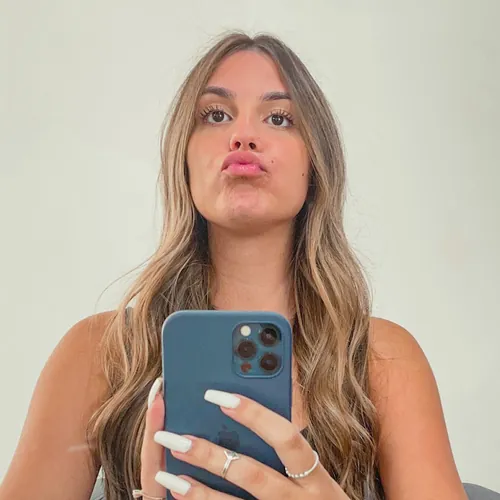 Isabelle Cunha avatar