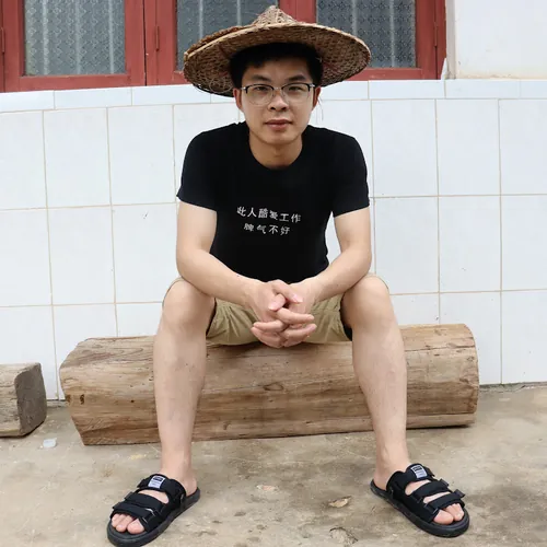 铸造师李呈屹LiChengYi avatar