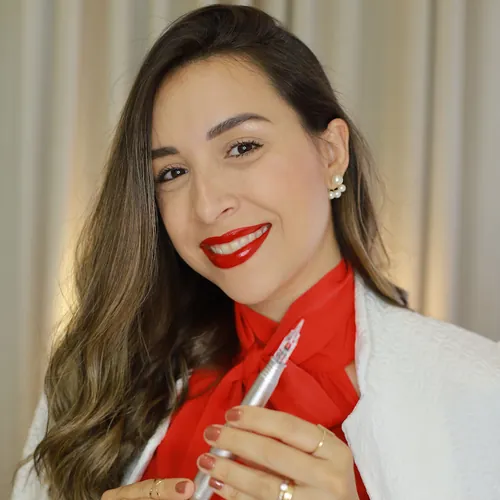 Nicolle Rocha - Beauty avatar