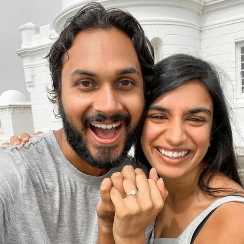 Priya and Sid avatar